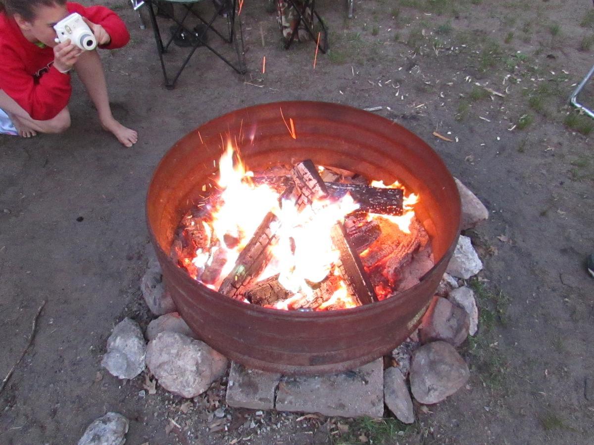 Best Bear Lodge & Campground Irons Eksteriør bilde